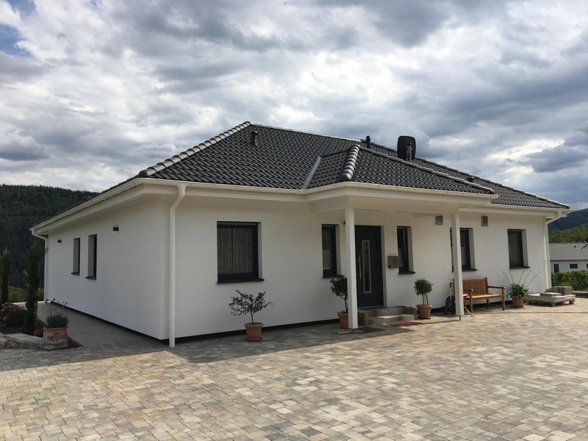 Neu - Premium-Ferienhaus Mosel-Sonne Трабен-Трарбах Экстерьер фото