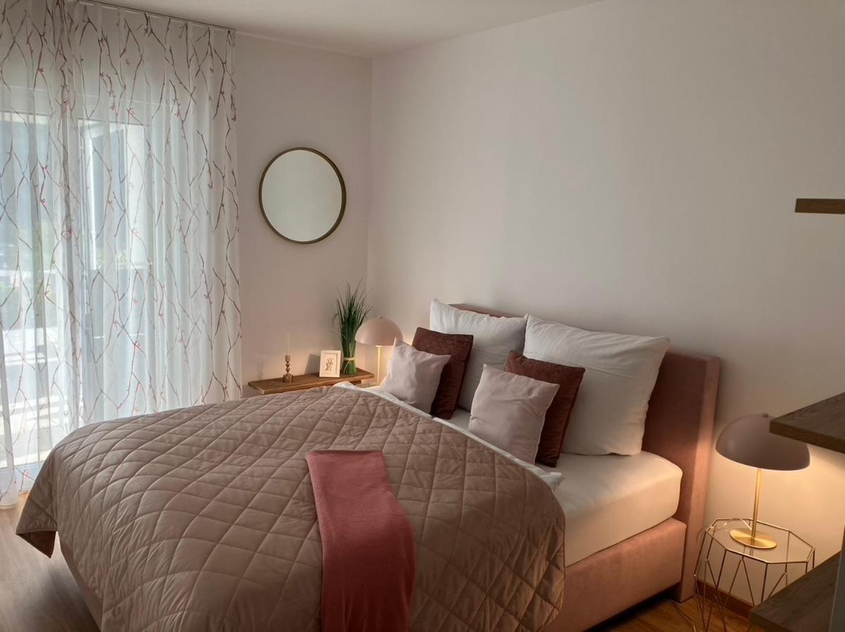 Neu - Premium-Ferienhaus Mosel-Sonne Трабен-Трарбах Экстерьер фото