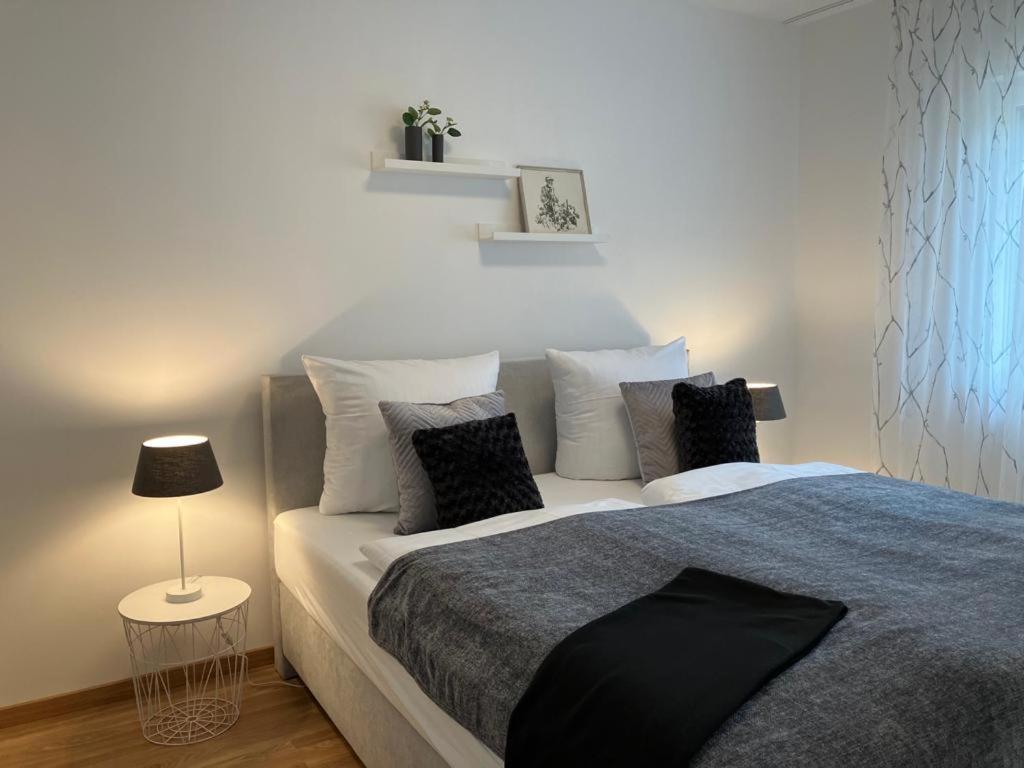 Neu - Premium-Ferienhaus Mosel-Sonne Трабен-Трарбах Экстерьер фото